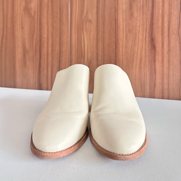 Madewell Cream Mules with Pointed Toe and Block Heel Sz. 9 - Picture 4 of 14